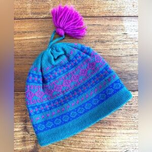 Vintage Top Notch Knits Handmade Wool Stocking Hat with Pom Pom / OSFM